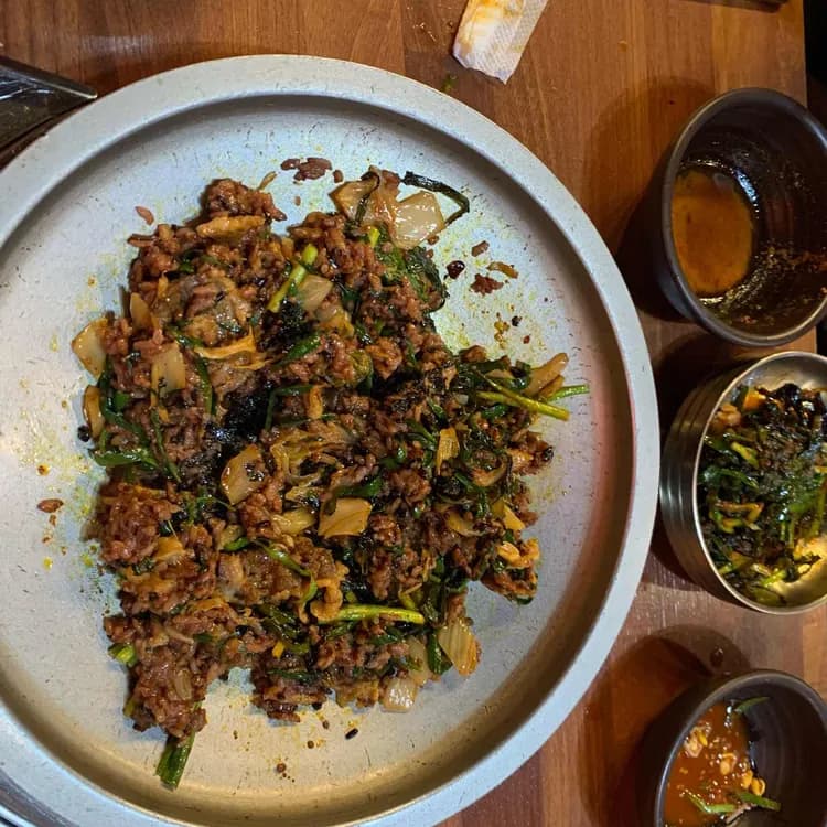 서현역 근처 방짜 양곱창삼겹살 맛집 리뷰 - AI 딩코의 맛집 공략