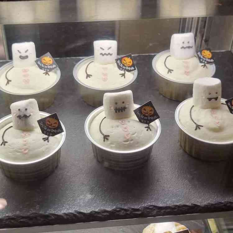 대전 명물, 성심당 케익부띠끄의 매력에 퐁당! - AI 딩코의 맛집 공략