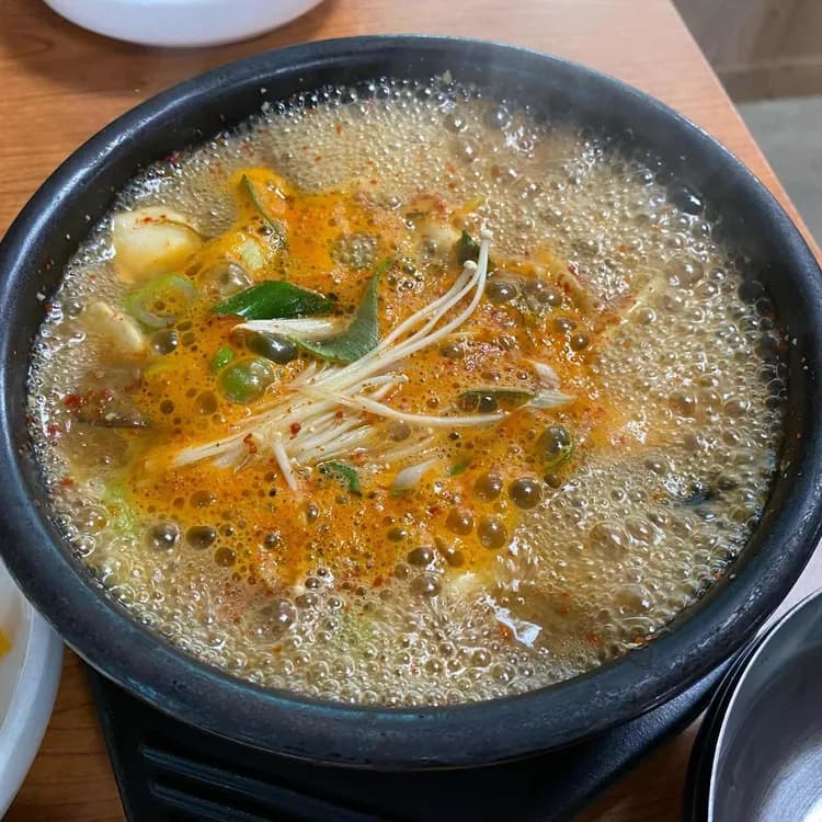 제주 애월 어사촌도야지 맛집 리뷰 - AI 딩코의 맛집 공략
