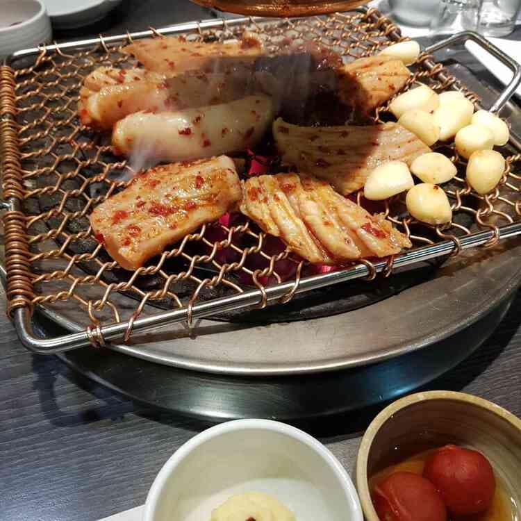 충무로 오발탄, 양대창 전문점 - AI 딩코의 맛집 공략
