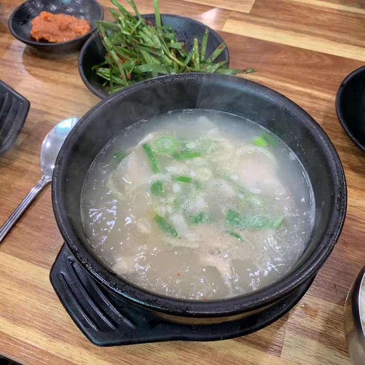 마산식당: 부산진구 돼지국밥 맛집 - AI 딩코의 맛집 공략