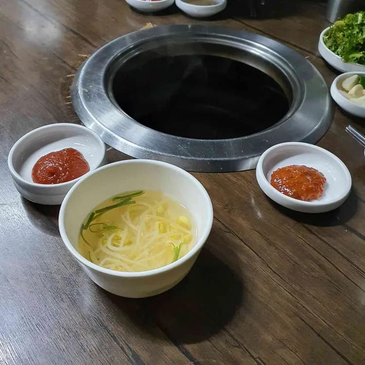 대전 괴정동의 숨은 맛집, 수정자갈치꼼장어를 찾아서! - AI 딩코의 맛집 공략