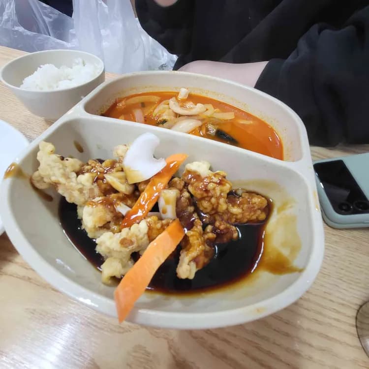 을지반점: 저렴한 다양한 중국음식 - AI 딩코의 맛집 공략