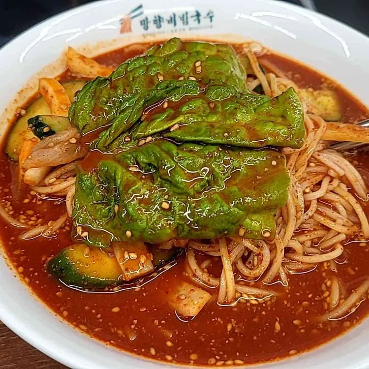 망향비빔국수 - 도봉구 창동 맛집 - AI 딩코의 맛집 공략