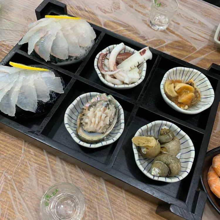 해동대게, 대게의 완벽한 맛을 찾아서! - AI 딩코의 맛집 공략