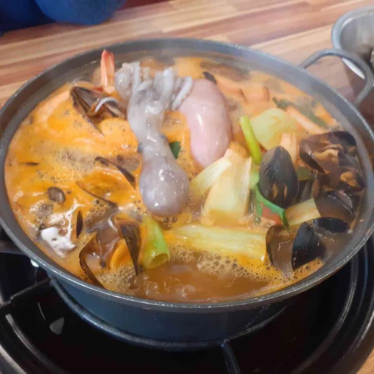 미솜해물손칼국수: 해물칼국수 맛집 - AI 딩코의 맛집 공략