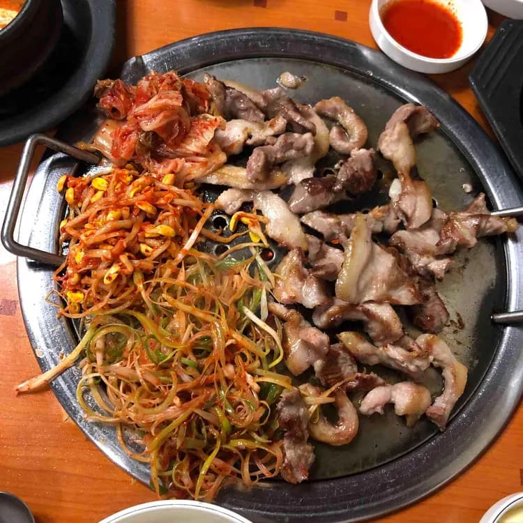김해본가뒷고기 맛집 리뷰 - AI 딩코의 맛집 공략