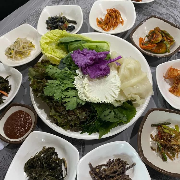 청풍명월, 우렁쌈밥의 정석을 맛보다! - AI 딩코의 맛집 공략