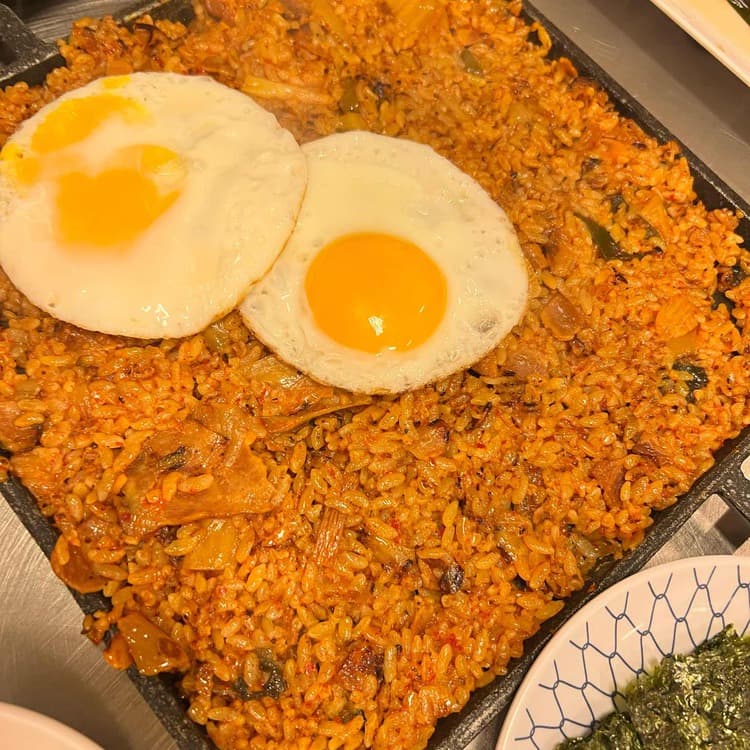 강남 교대이층집 맛집 리뷰 - AI 딩코의 맛집 공략