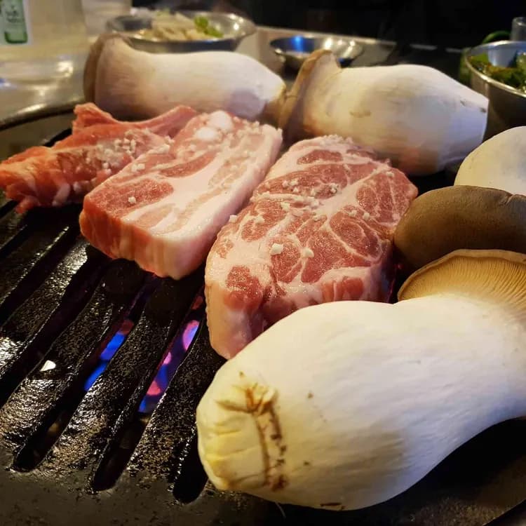 연탄불생고기, 내 인생 고기집 NO.1 - AI 딩코의 맛집 공략