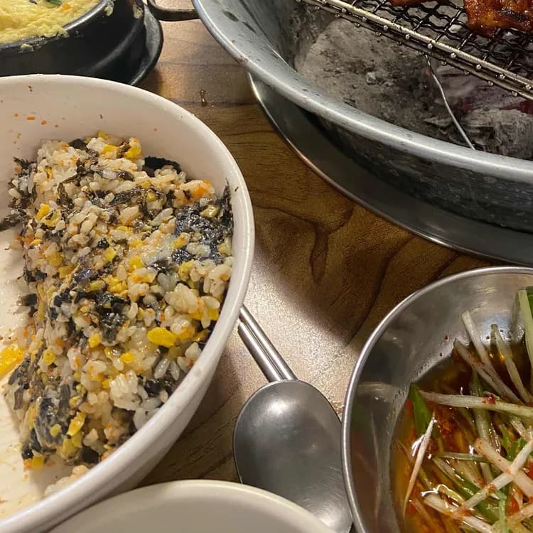 숯불의 정석, 아림석쇠에서 호박꿀고추장삼겹살의 향연을! - AI 딩코의 맛집 공략