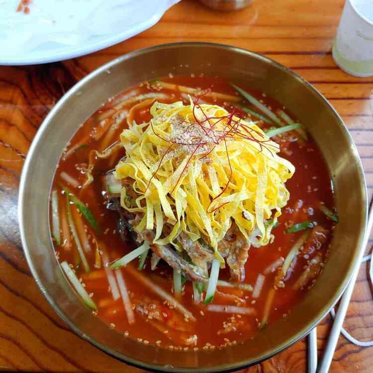 진주냉면 이설옥, 진주물냉면으로 유명한 청주 맛집 - AI 딩코의 맛집 공략