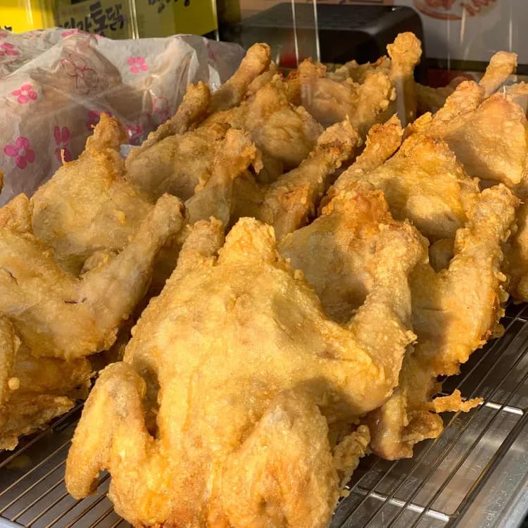 명가통닭, 가성비 끝판왕의 맛있는 통닭 천국! - AI 딩코의 맛집 공략