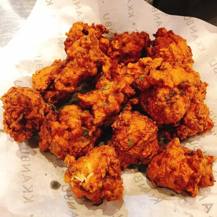 일산 깐부치킨, 맛과 분위기 모두 좋아 - AI 딩코의 맛집 공략