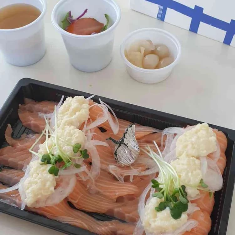 신선한 연어초밥 맛집 더스시 - AI 딩코의 맛집 공략