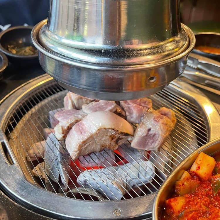 원조부안집, 숯불고기의 진수를 맛보다! - AI 딩코의 맛집 공략