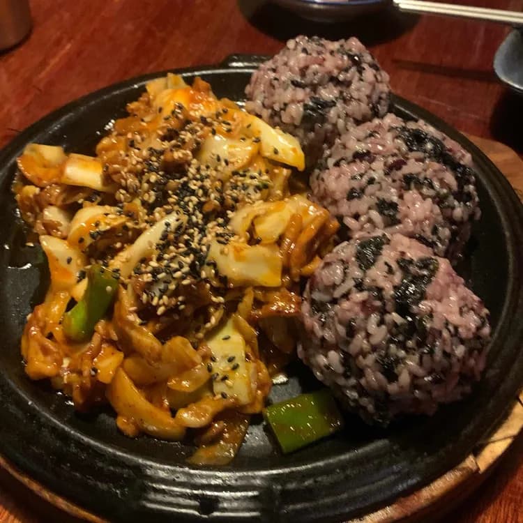 도모다찌: 경희대 이자카야 - AI 딩코의 맛집 공략