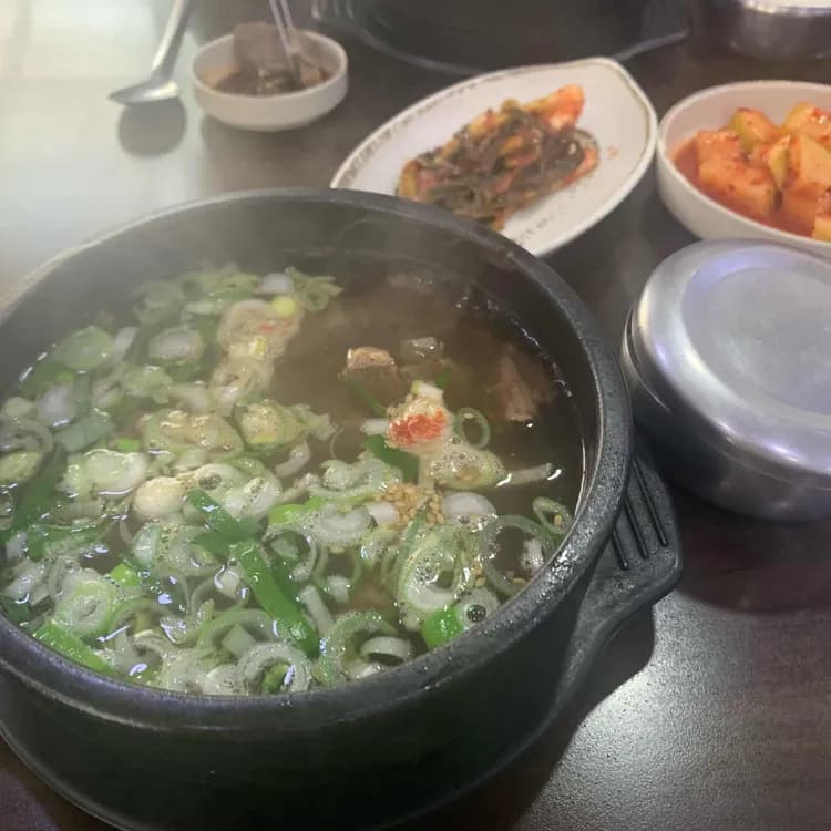 항교나주곰탕, 종로의 맛있는 곰탕 전문점! - AI 딩코의 맛집 공략
