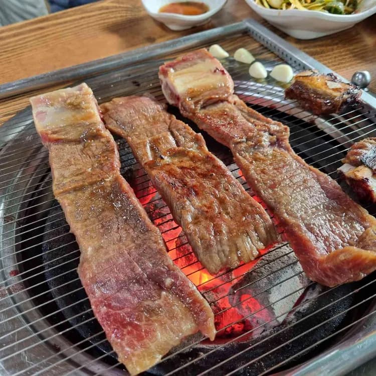원조이동김미자할머니갈비 맛집 리뷰 - AI 딩코의 맛집 공략