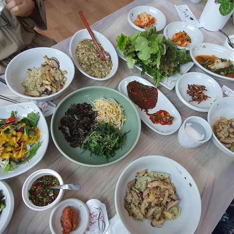 울산 대가가든, 전라도 스타일의 맛과 정취를 만끽하다! - AI 딩코의 맛집 공략