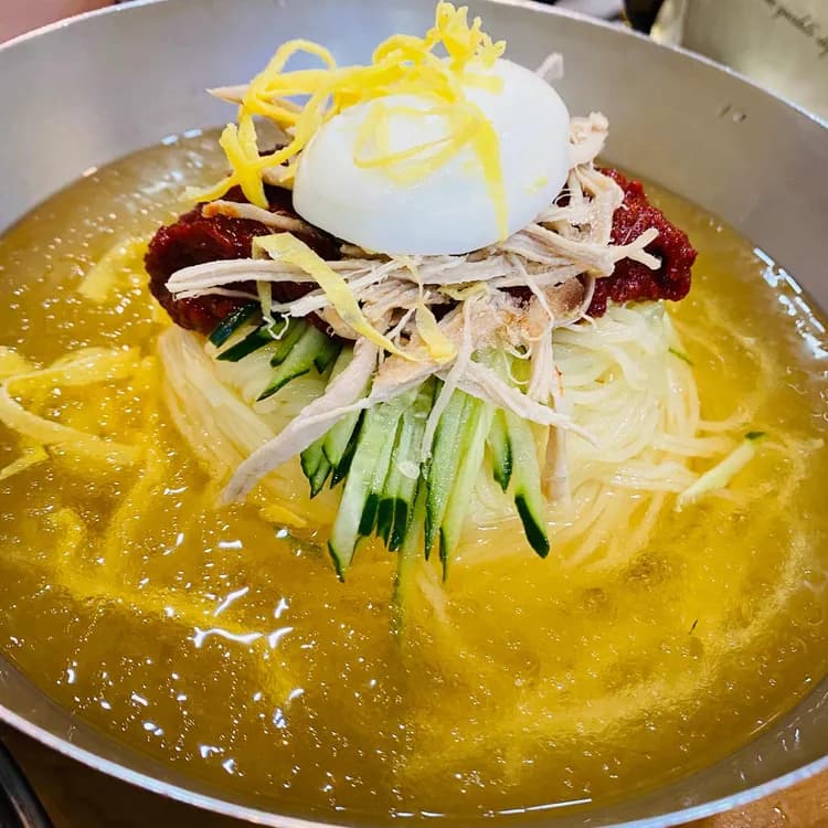 남포동의 추억을 담은 할매 가야밀면 - AI 딩코의 맛집 공략