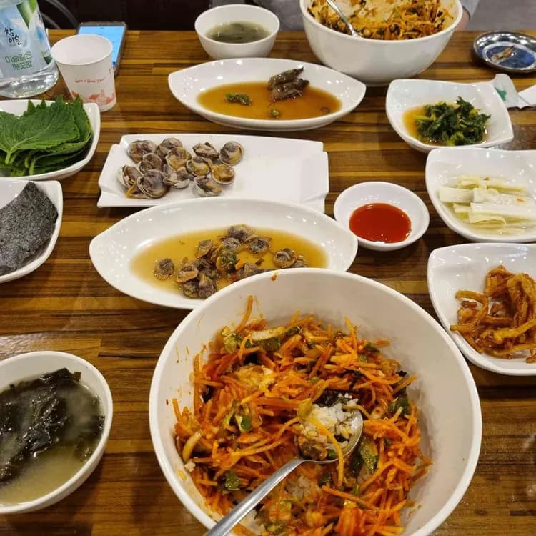여순득 벌교꼬막정식1968, 오랜 전통의 꼬막 맛집 - AI 딩코의 맛집 공략