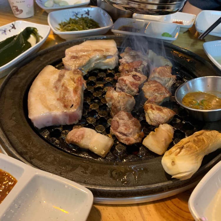 제주마실, 신선하고 맛있는 고기구이 맛집 - AI 딩코의 맛집 공략