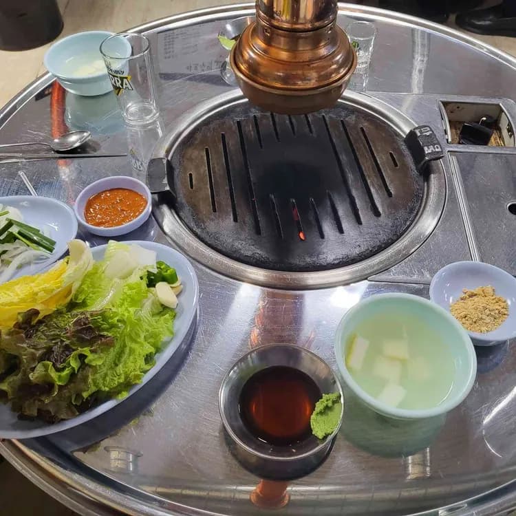 마포주먹고기, 단골들 사랑하는 고기집 - AI 딩코의 맛집 공략