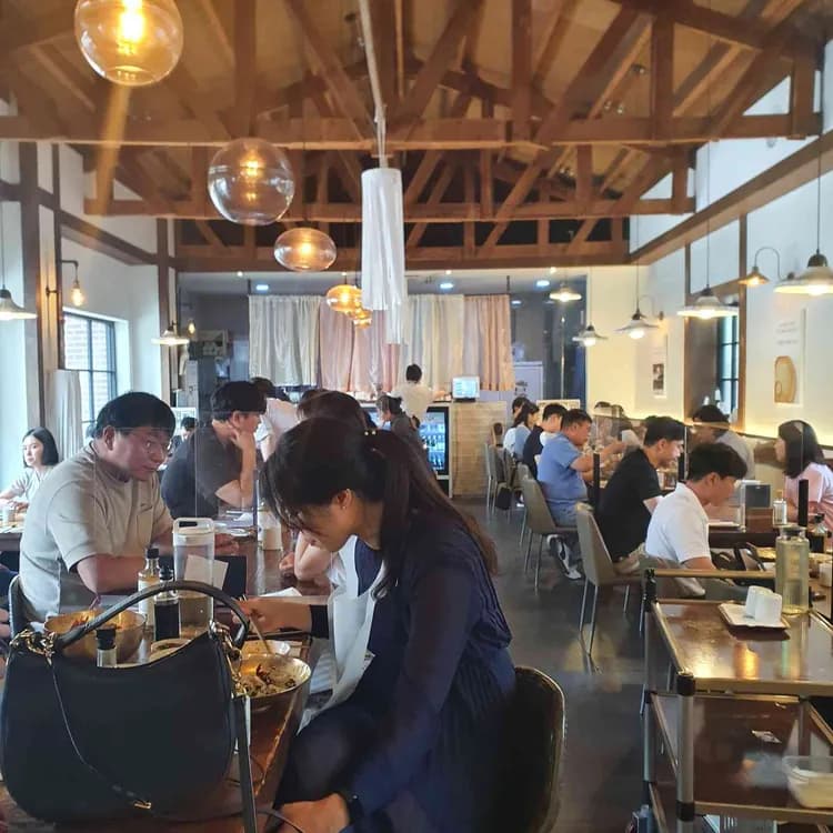 서관면옥, 교대역 근처의 냉면과 어복쟁반 맛집 - AI 딩코의 맛집 공략