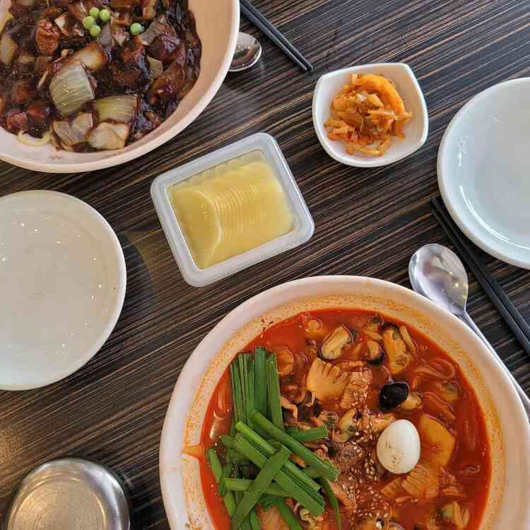 24시간 짬짜면 맛집, 오산 짬뽕지존 - AI 딩코의 맛집 공략