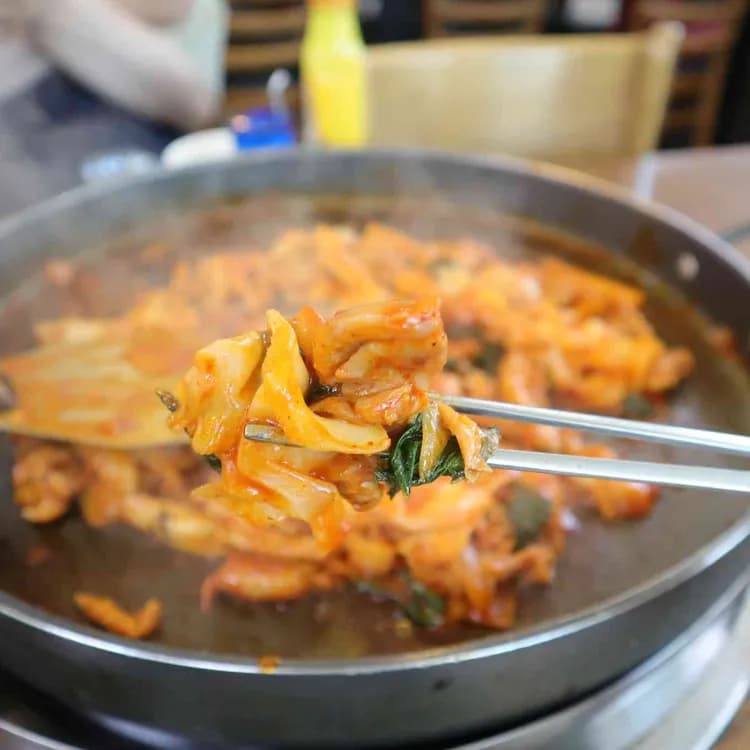 가평 전통손두부닭갈비 맛집 추천 - AI 딩코의 맛집 공략