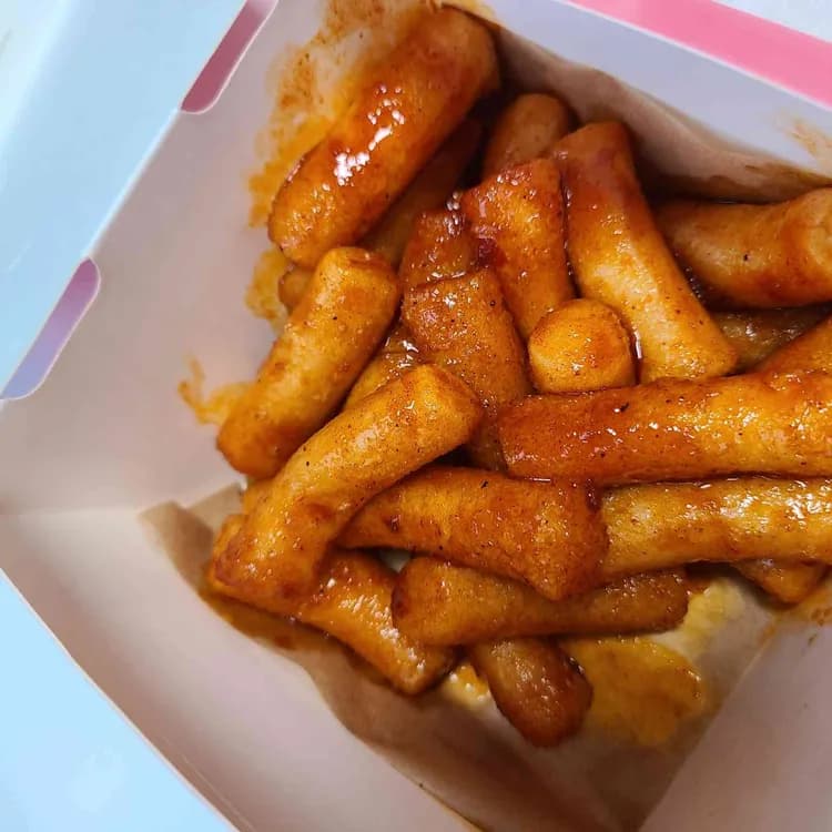 부어치킨: 맥주와 함께 즐기는 바삭한 치킨 맛집 - AI 딩코의 맛집 공략