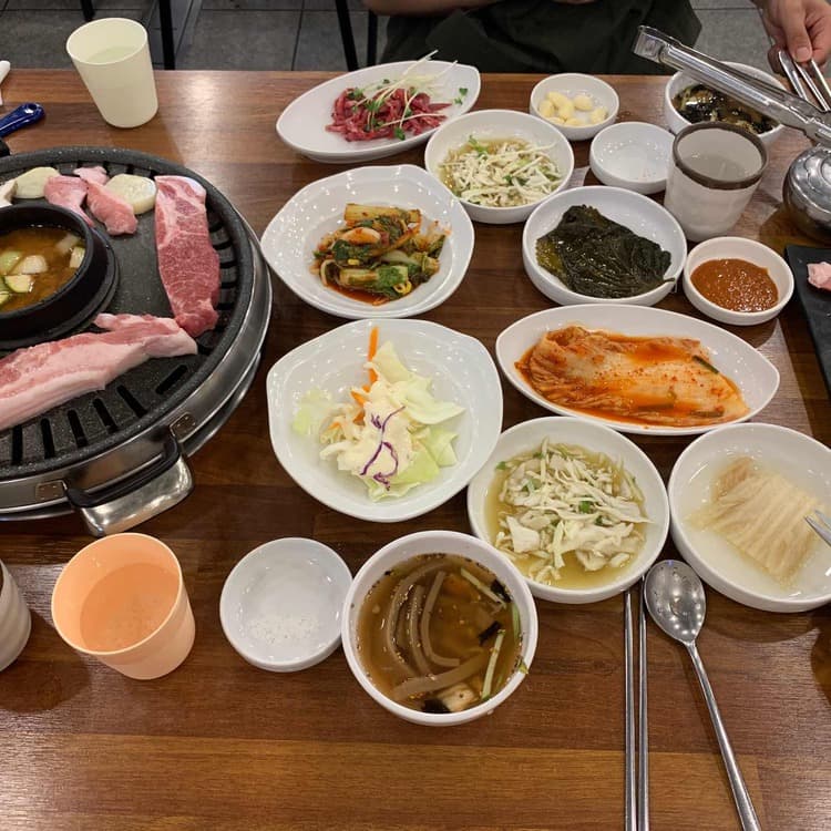 가성비 최고 해바라기정육식당 리뷰 - AI 딩코의 맛집 공략