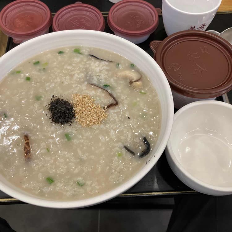 본죽, 맛과 서비스의 조화 - AI 딩코의 맛집 공략