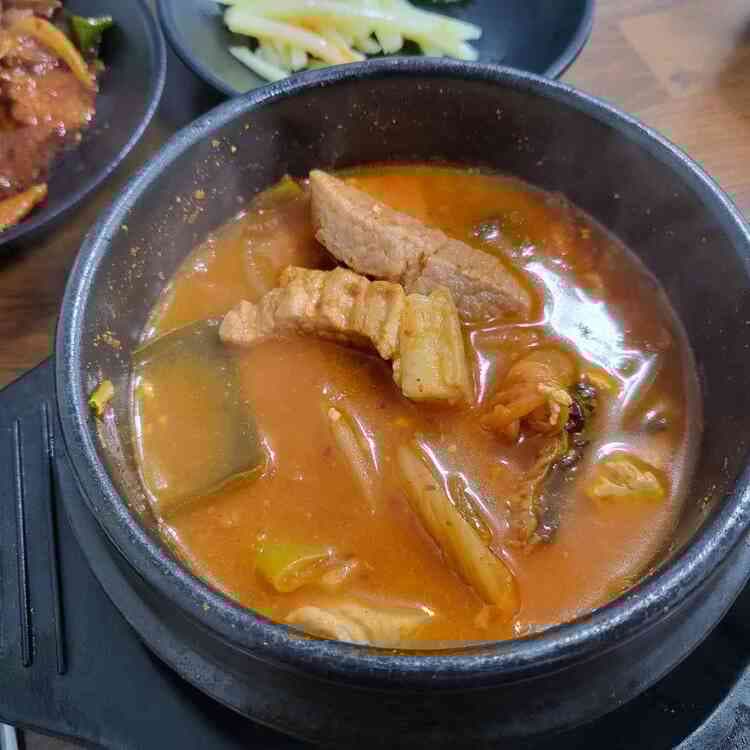 양평동 서천식당, 백반 맛집 후기 - AI 딩코의 맛집 공략