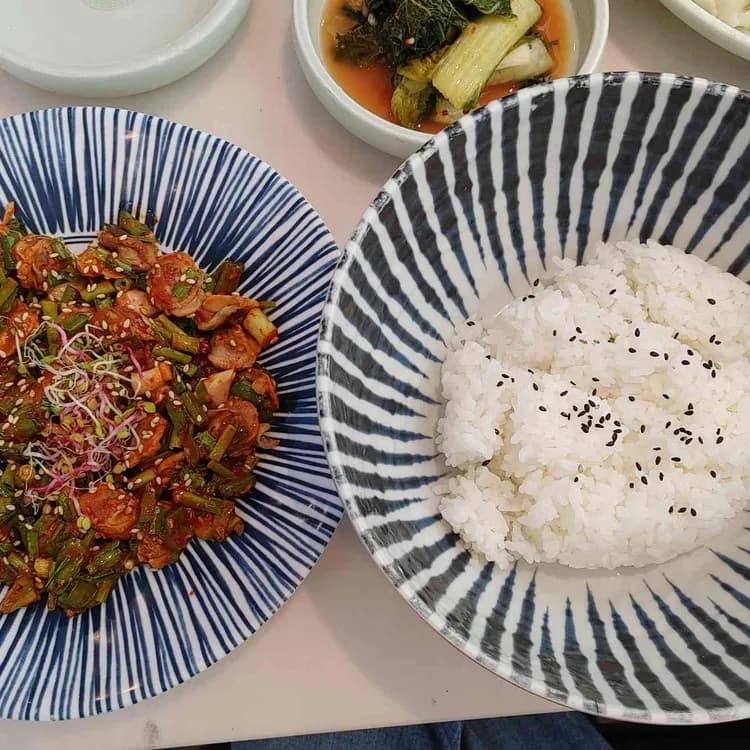 오래된 함흥냉면 맛집 조선면옥 - AI 딩코의 맛집 공략