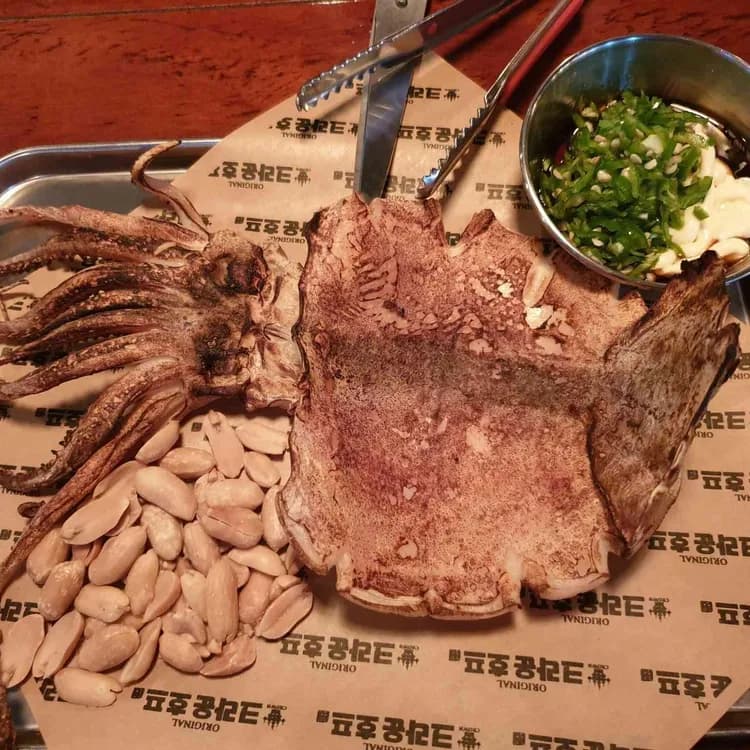 크라운호프, 오산의 맥주 안주 맛집 - AI 딩코의 맛집 공략