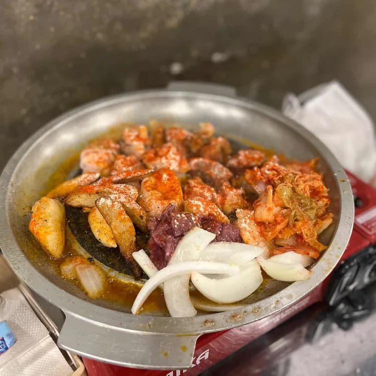 인생한우소곱창: 친절한 서비스와 맛있는 음식 - AI 딩코의 맛집 공략