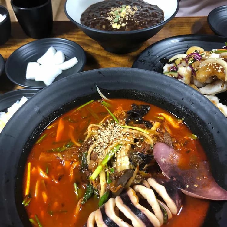 일산교동짬뽕, 맛과 양 모두 좋은 중식집 - AI 딩코의 맛집 공략