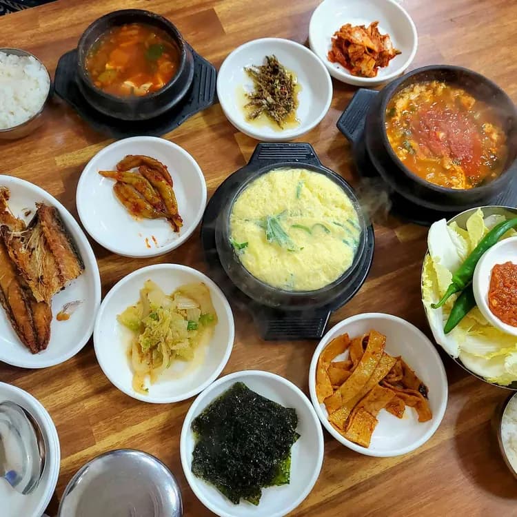 촌순두부청국장전문, 집밥 느낌의 맛집 - AI 딩코의 맛집 공략