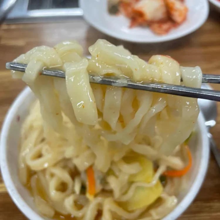 장군손칼국수 평가 사진
