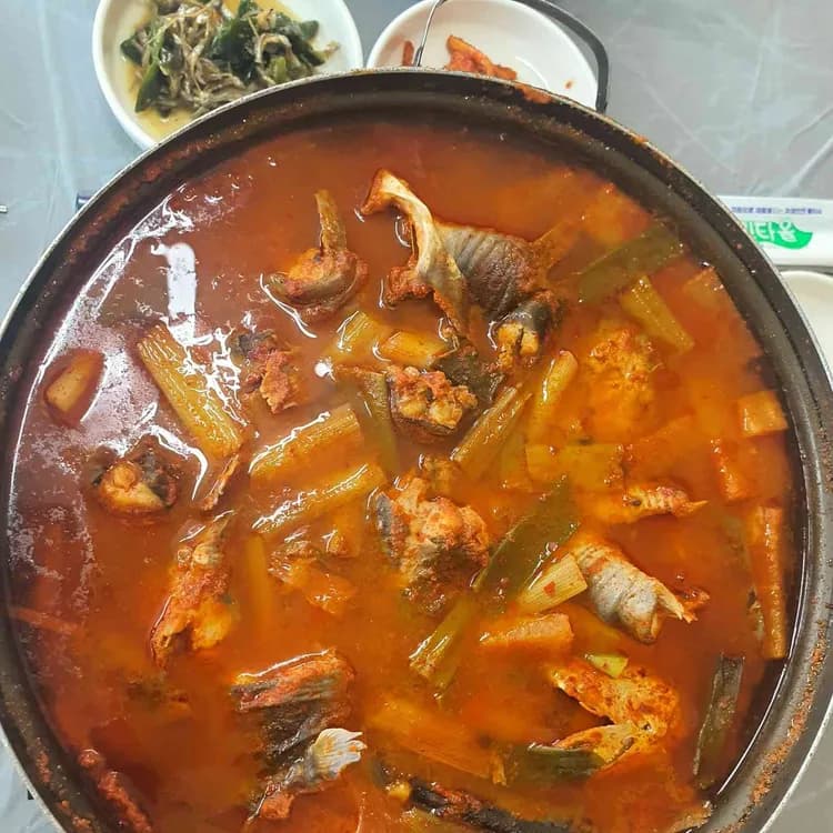 평창 매운탕 맛집 느티나무가든 - AI 딩코의 맛집 공략
