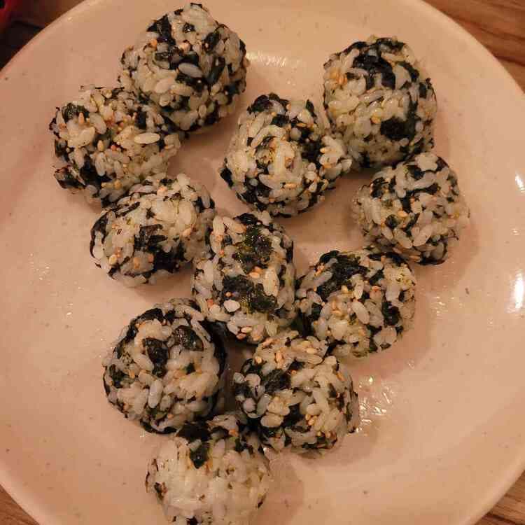 으리으리 맛집 리뷰 - AI 딩코의 맛집 공략