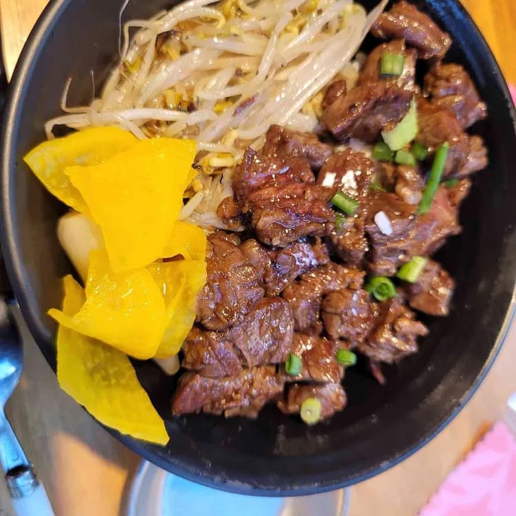 홍대개미: 덮밥 맛집 - AI 딩코의 맛집 공략