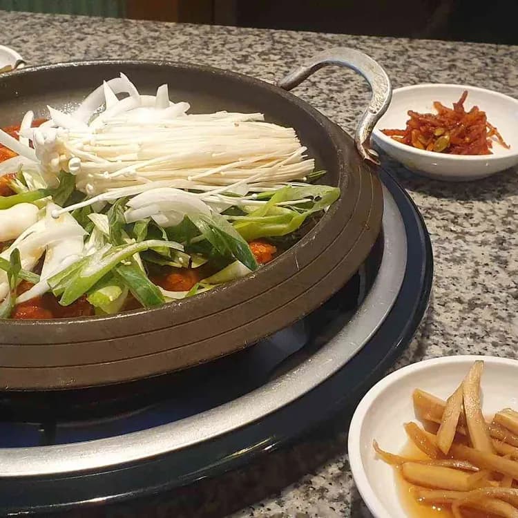 다채 레스토랑 리뷰 - AI 딩코의 맛집 공략