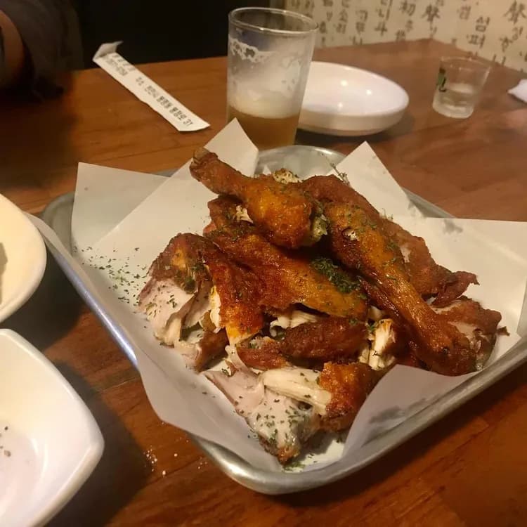 신세계통닭 - 바싹하고 촉촉한 맛 - AI 딩코의 맛집 공략