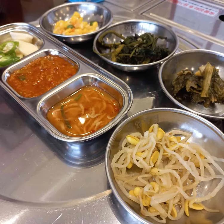 푸짐한 보쌈과 낙지볶음, 열광집 - AI 딩코의 맛집 공략