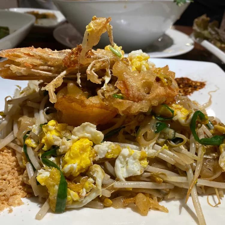 알로이 타이, 태국의 맛을 느끼다! - AI 딩코의 맛집 공략