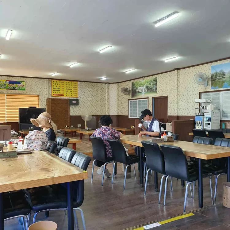 대구 화원교도소 앞 맛집, 왕곱배기냉면 - AI 딩코의 맛집 공략