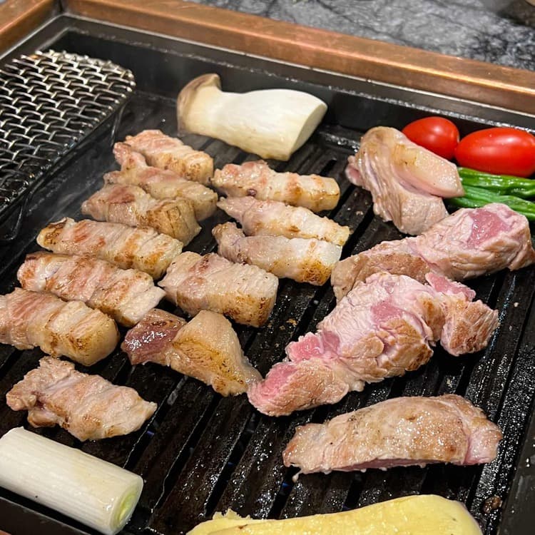 마장동김씨: 고기집 인기메뉴와 서비스 - AI 딩코의 맛집 공략
